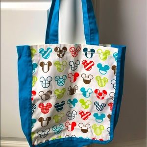 NWOT Disney Mickey tote bag.